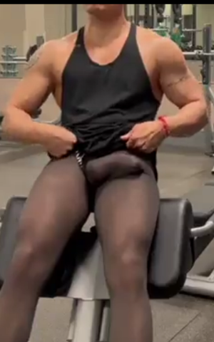 Huge bulge at the gym