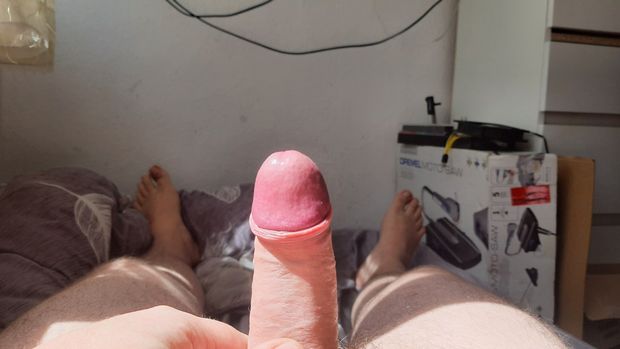 Sunbathing the penis