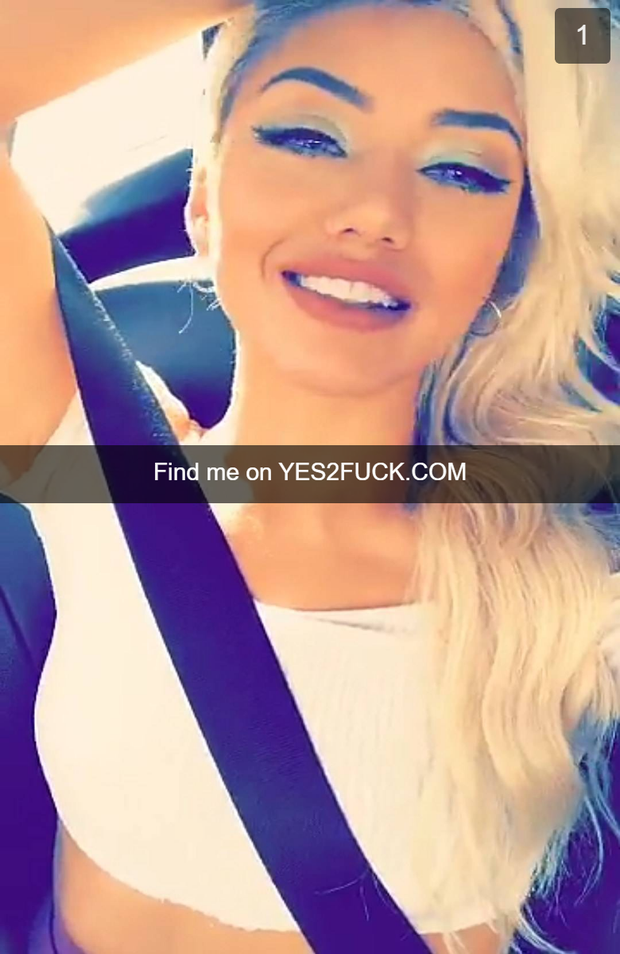 20 [F4M] Looking for some wild fun, add me for pics, chatting or streaks