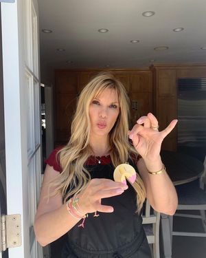 Melissa Gisoni 44th pic.