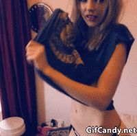 Petite blonde jiggle.