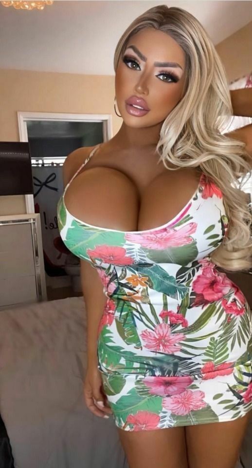 Pretty big bust blonde...
