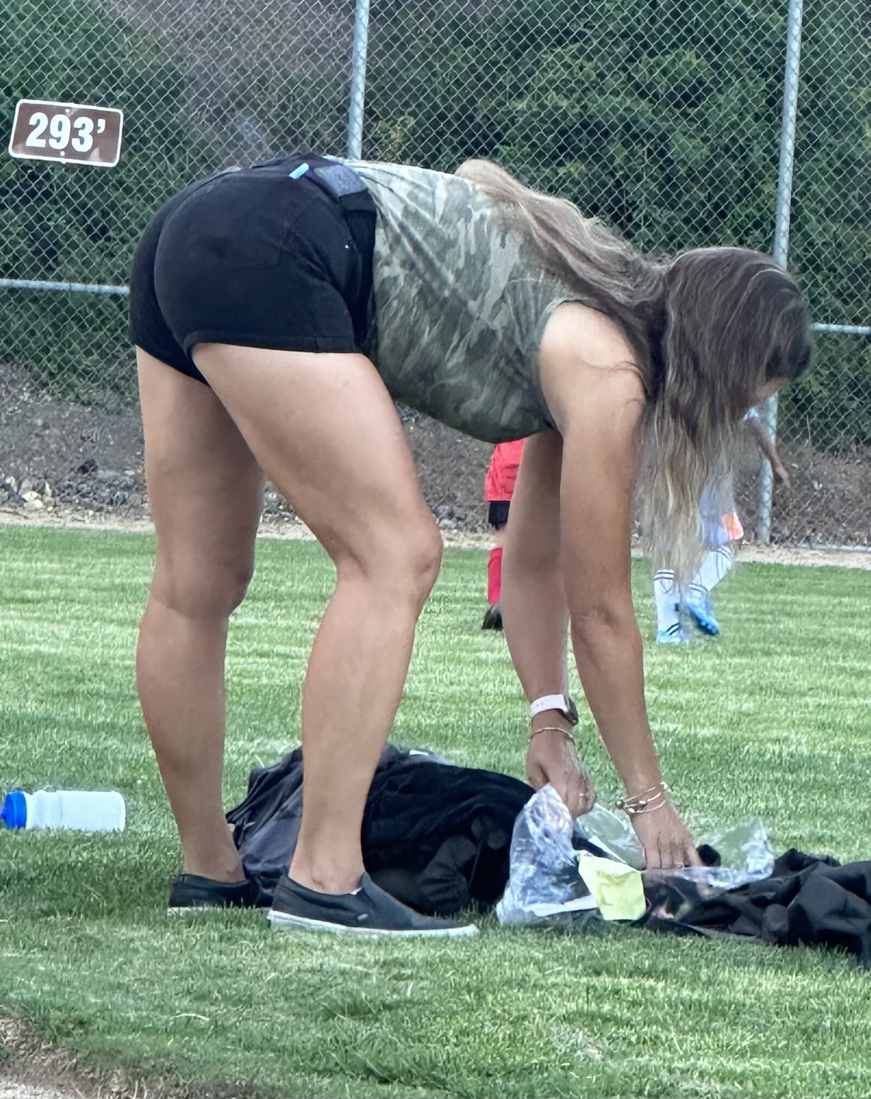 More fine asses out and about