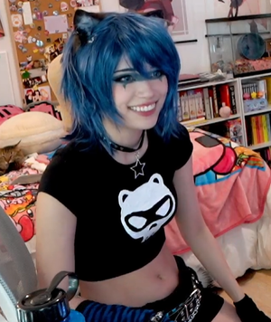 Emiru (Streamer) - Excited About Her VTuber Cosplay