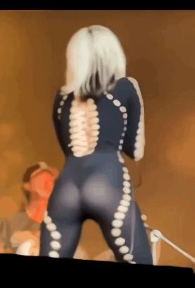 Sweet little cock teasing minx Miley Cyrus