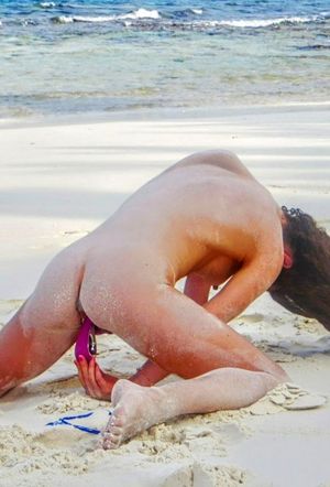 Beach wank