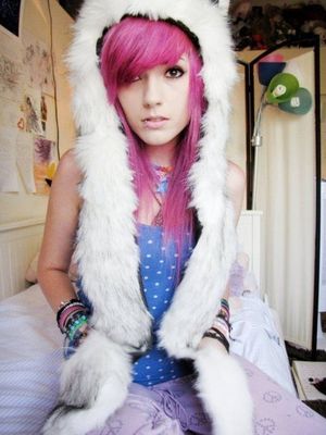 Leda Muir / Leda MonsterBunny