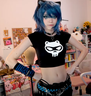 Emiru (Streamer) - Cute In Cosplay