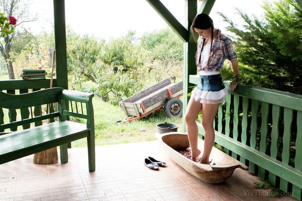 Naughty GF: Casual Shorts