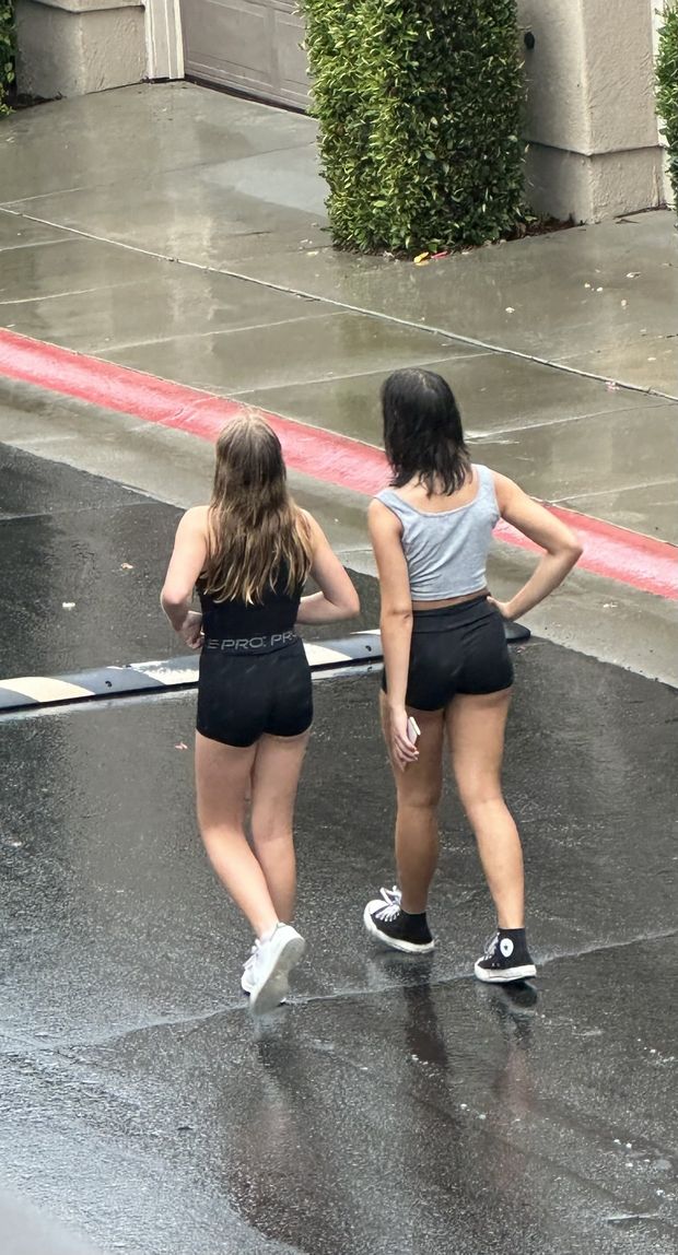 Fine asses out and about