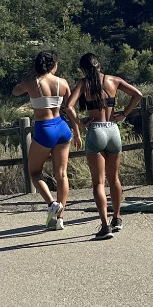 More fine asses out and about
