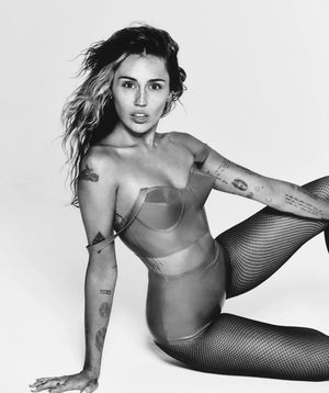 Miley Cyrus is stunning