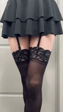 beautiful mini dress, very beautiful legs and a "little" surprise, a pretty little cage
