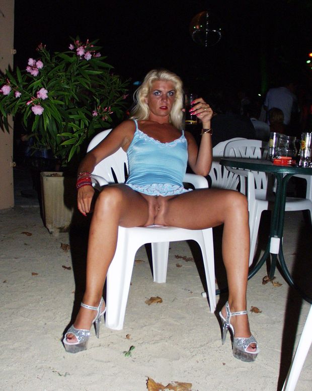 Exposed Nude and Sexy Blonde Slut Coco