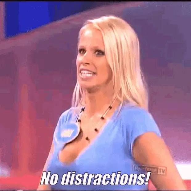 Bouncy busty blonde with enthusiasm.