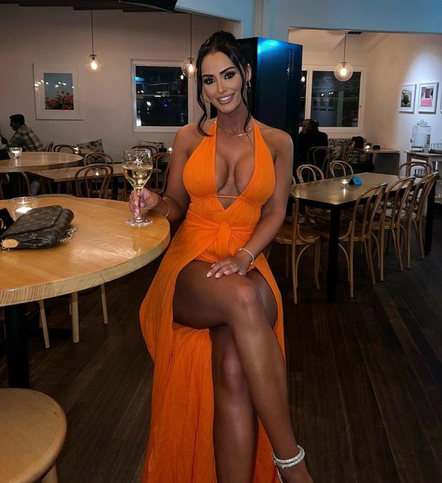 orange dress