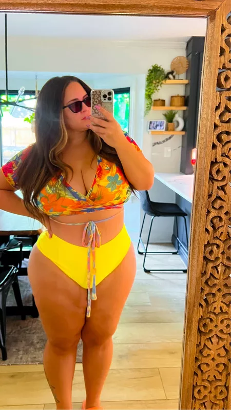 thecurvyamanda