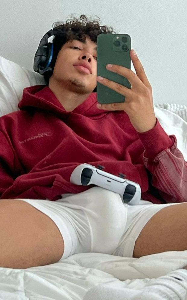 Gaymer bulge