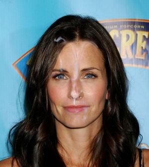 Courteney Cox