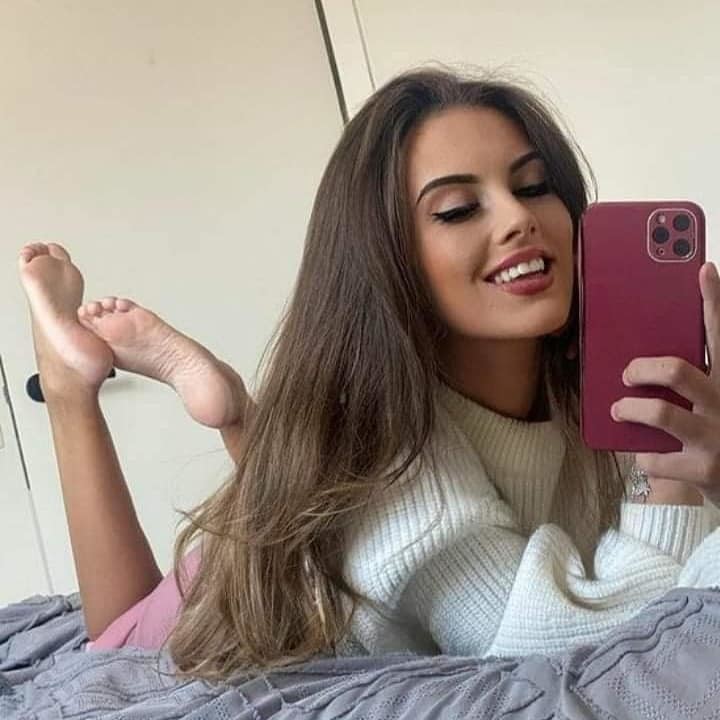 The pose