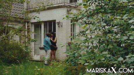 Mariska suggested to a BBC by her husband