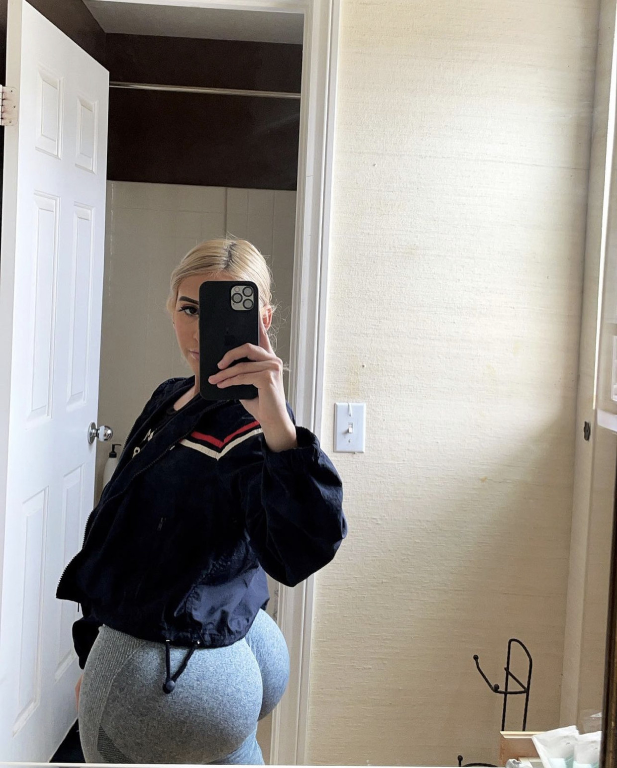 Dat ass!
