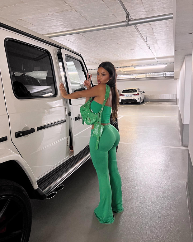 Ass
