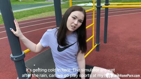 Fucking a babe from an outdoor gym