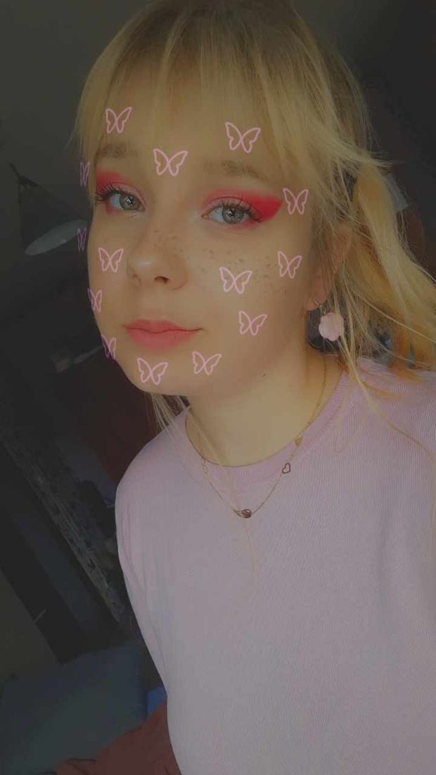 Cover her face