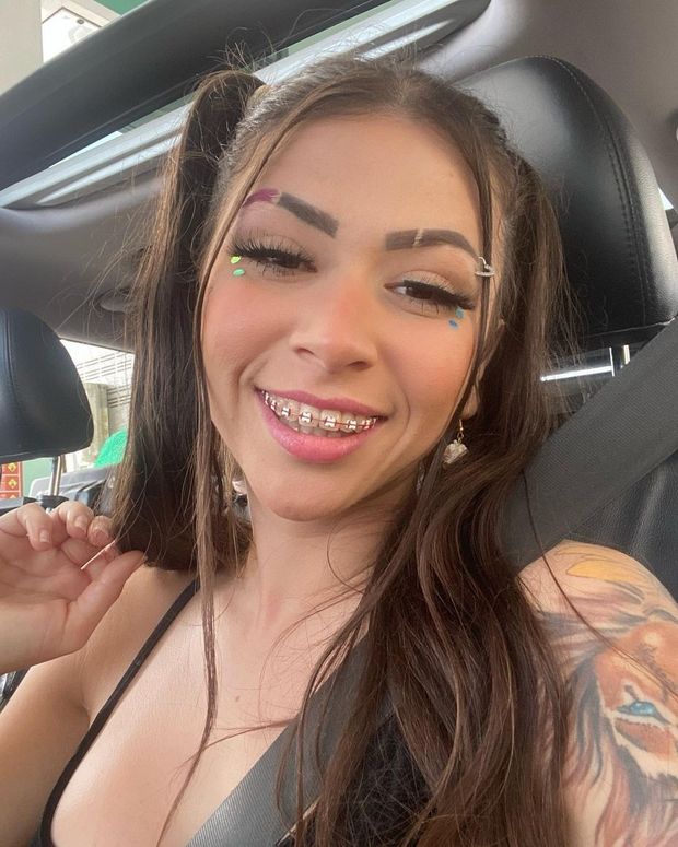 Brazilian Whore Pigtails Braces Smile