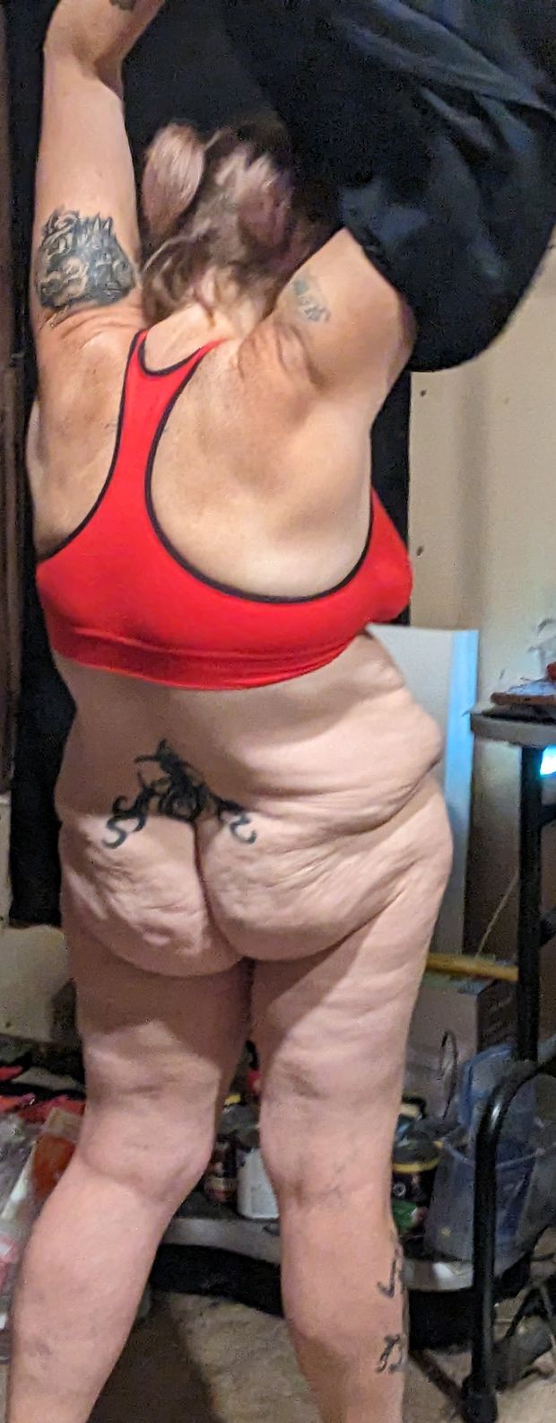 Showing some ass