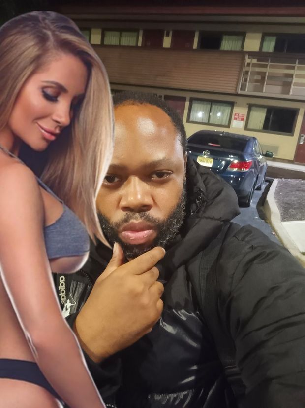 All Vanessa Ann Harris reed does is sit and eat on her fat ass