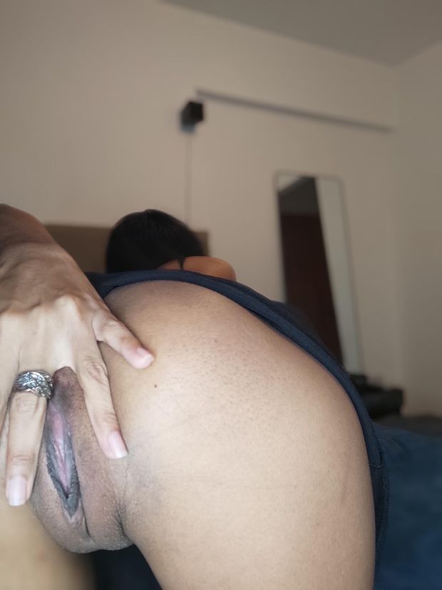 finger spread