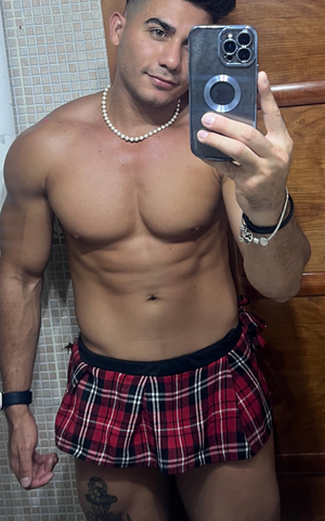 Dude in plaid skirt...