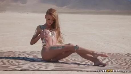 Desert's female doggy