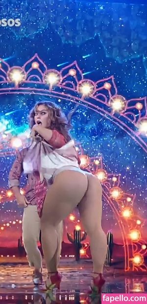 Paolla Oliveira mostrando seus dotes ❤️