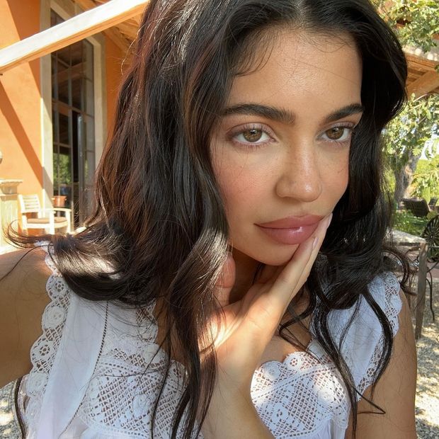 Hello, beautiful Kylie.