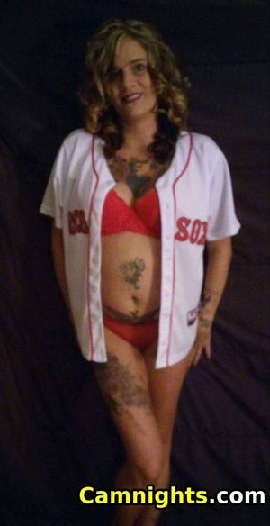 Dude.. She's so damn cute