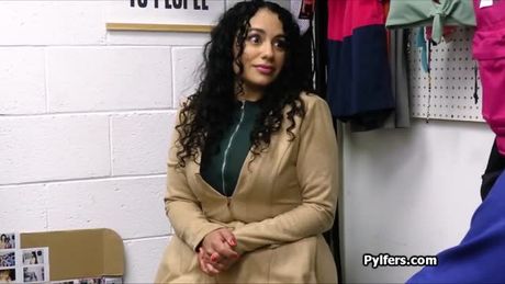 Illuminated fuck at the backoffice