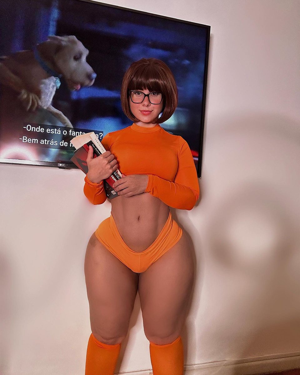 Wanna stay home and watch scooby-doo with me?