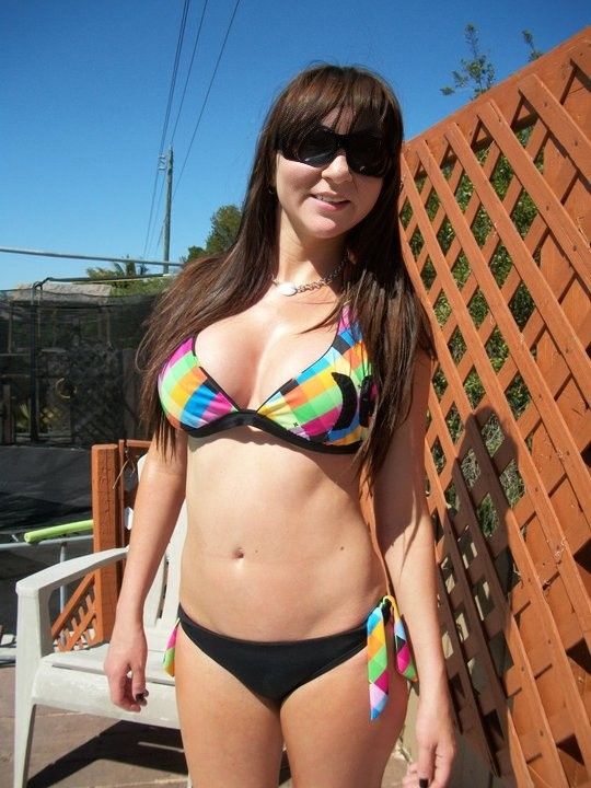 Do me in the pool