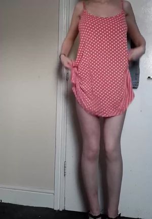 Fit teen flashing tits