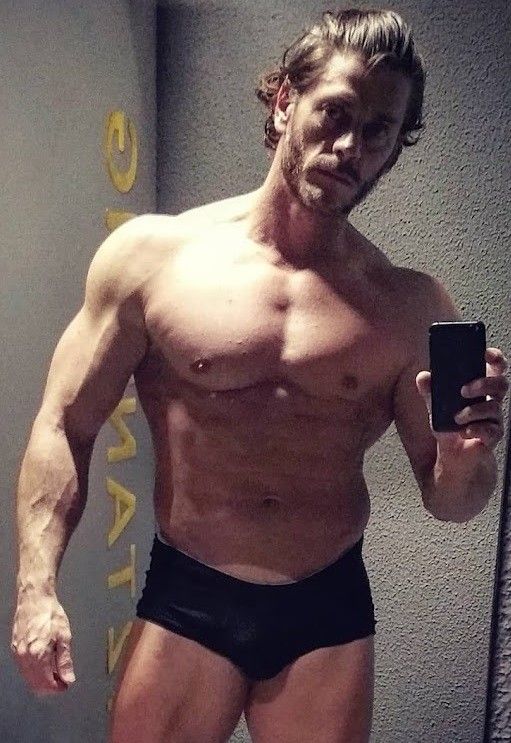 ALBERTO PAVON