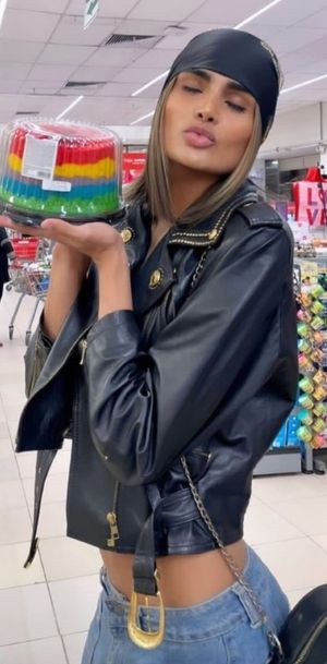 Gaby Barretto Kiss Me Baby