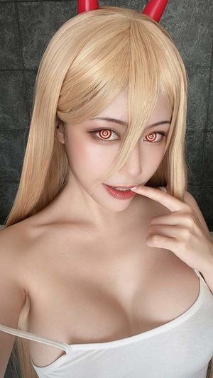 Ain Nguyen(Cosplay)