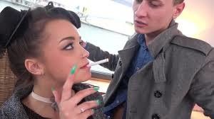 Daphne smoking