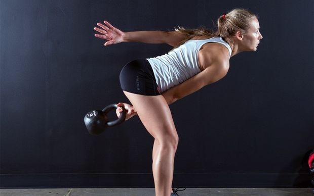 Kettlebell Swing, 1-handed