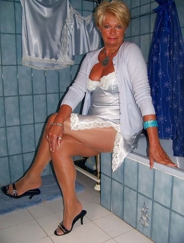 Lacy Mature Lady!